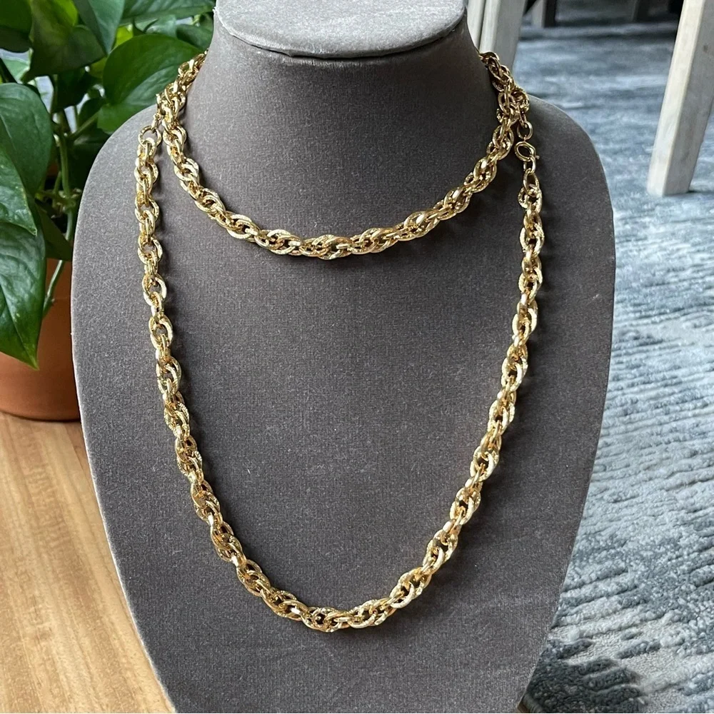 Beautiful 3 Pieces Bundle of‎ Sterling Silver Gold Chain Necklaces and Bracelets